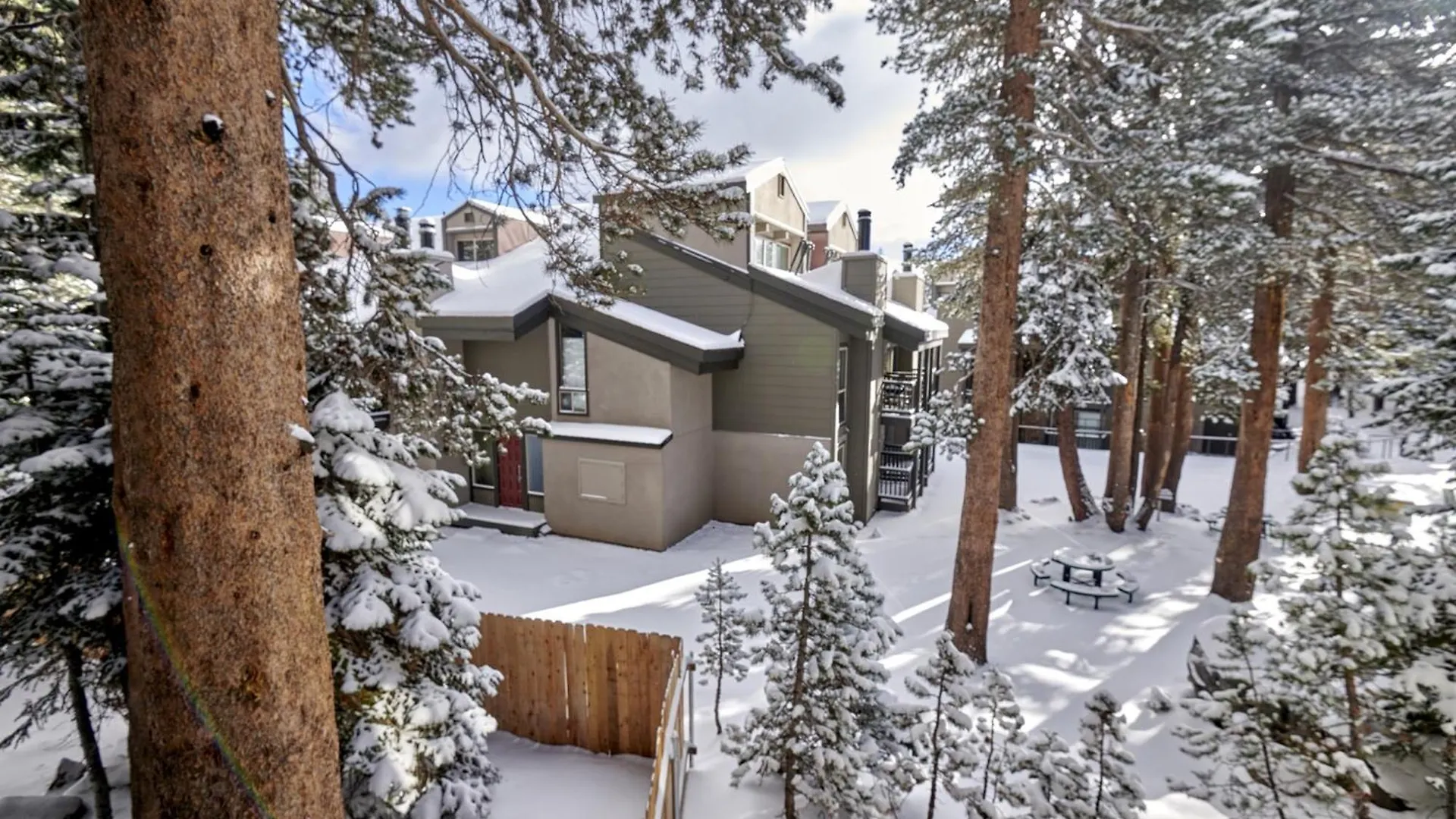 Apartment St Anton Wooded View 1-Bedroom Condos With Complimentary Hot Drinks Mammoth Lakes